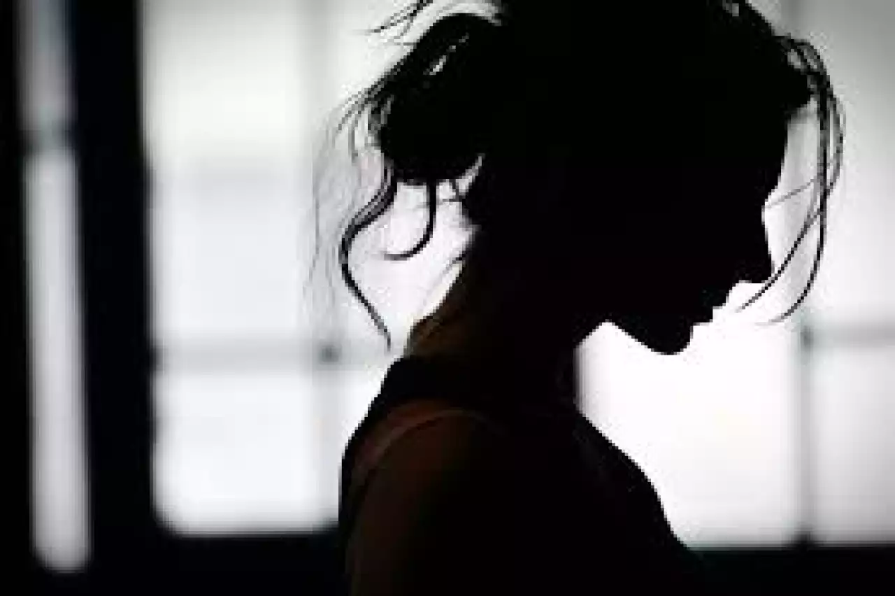 Маңғыстау облысында мұғалім оқушы қызбен жыныстық қатынасқа түсті деген күдікке ілінді