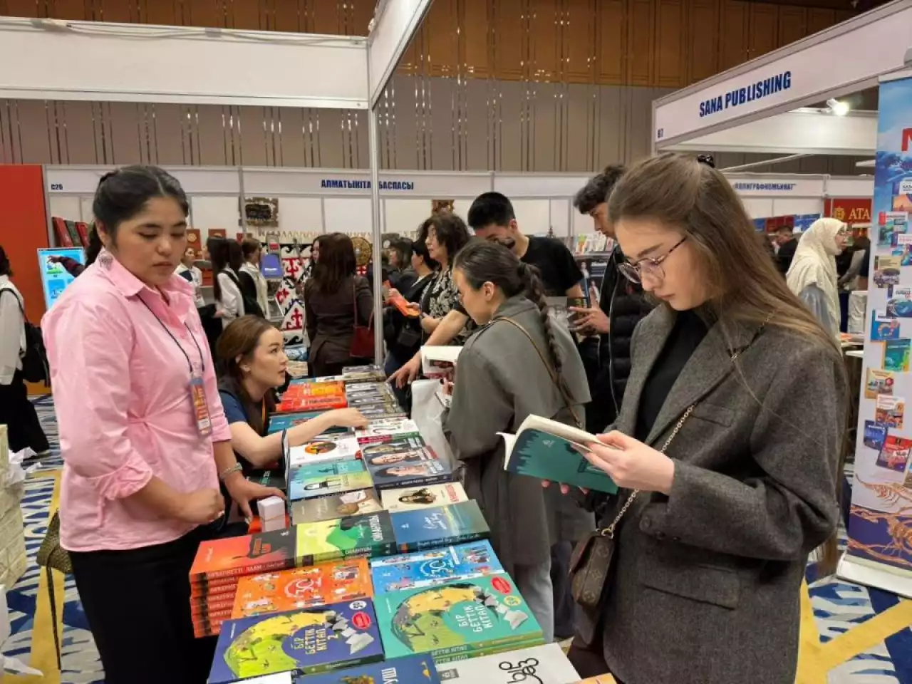 «Astana Eurasian Book Fair – 2026»: елордада халықаралық кітап көрмесі өтіп жатыр