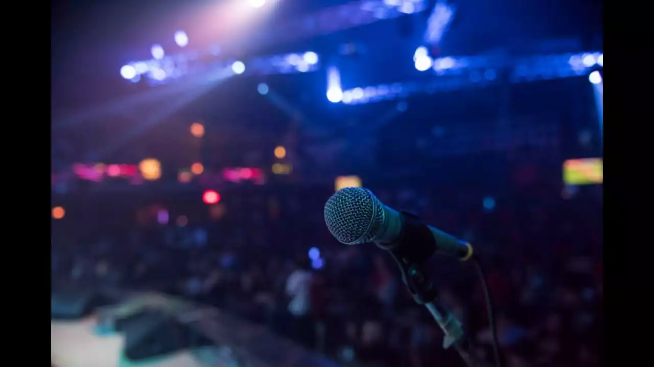 Әншілер 2 мамырдан бастап фонограмма қолданатынын ескертуге міндеттелді