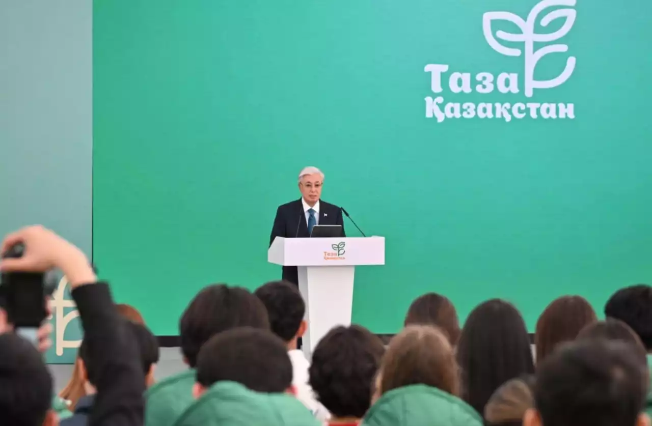 Мемлекет басшысы «Таза Қазақстан» бастамасын дамыту аясында жануарларға қамқорлық мәдениетін қалыптастыруға тоқталды