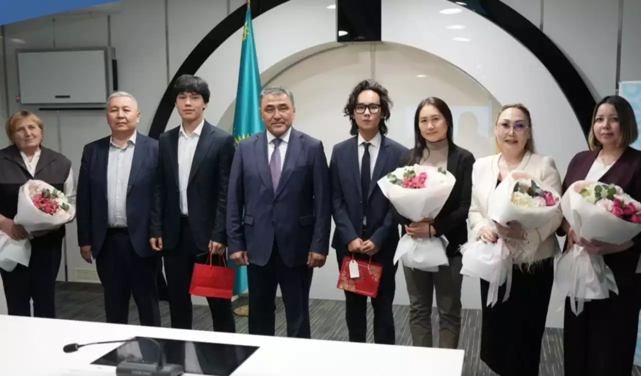 Астаналық оқушы әр қазақстандықтың қанша су тұтынатынын есептейтін интерактивті платформа әзірледі