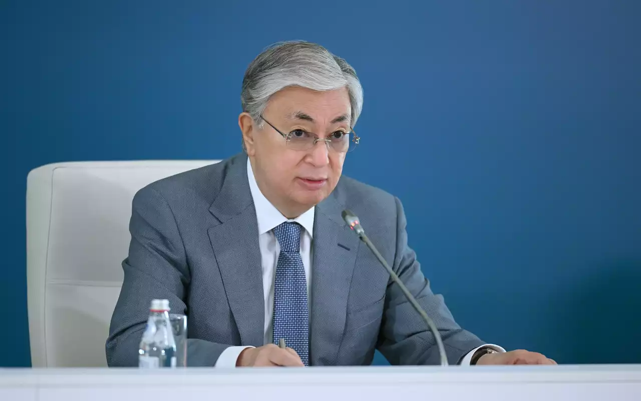Тоқаев Қазақстан Қарулы күштерінде түбегейлі реформалар жүргізілетінін мәлімдеді