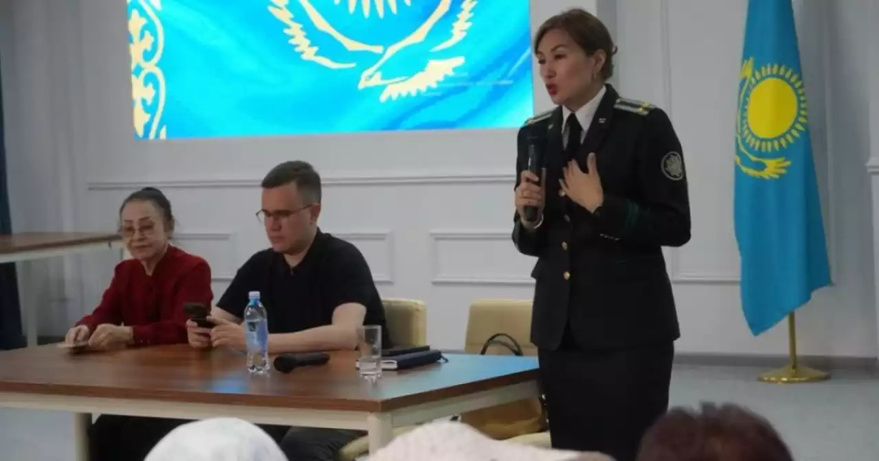 Астаналық зейнеткерлерге интернет-алаяқтардан қорғану жолдары түсіндірілді