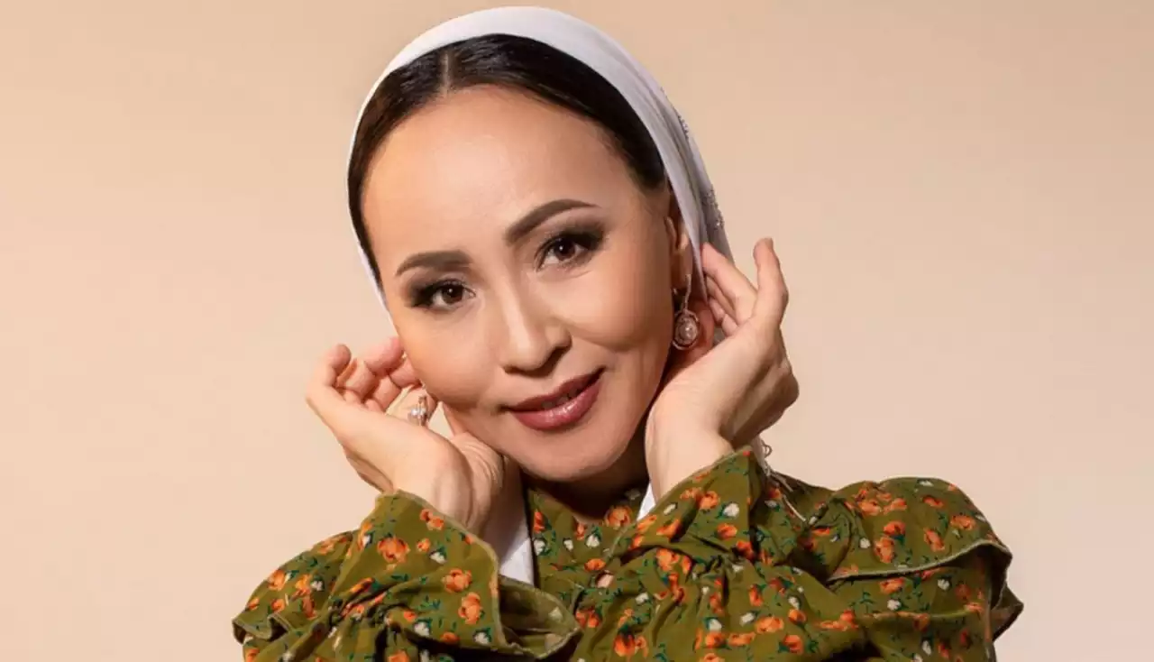“Менің орамалға келерім анық”: Айгүл Иманбаева дін тур