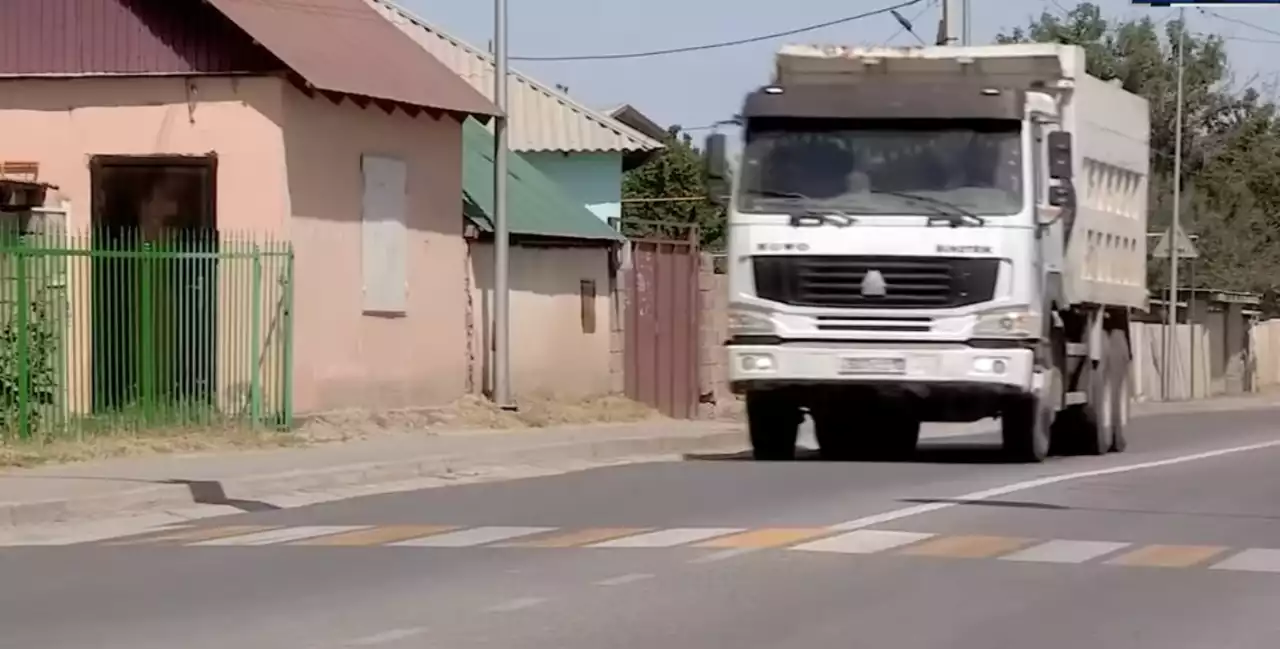 Шымкентте жүк көлігі 11 жасар баланы қағып өлтірді