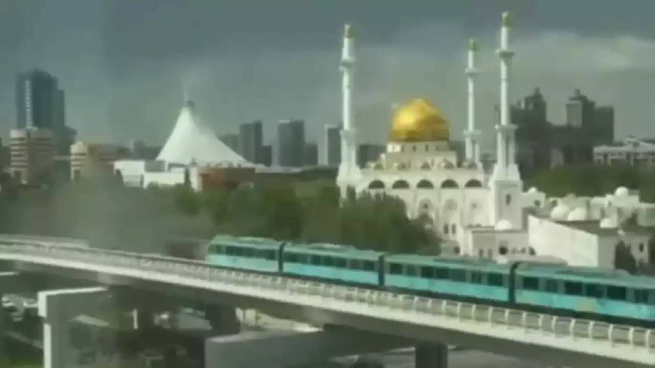 Астанада LRT рельсінен өрт шықты