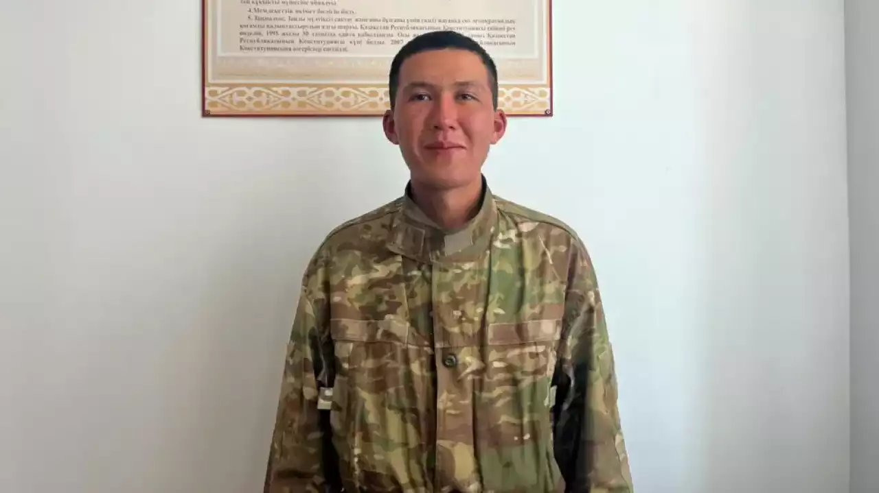 Үйін сағынған: Өскеменде әскери бөлімнен қашып шыққан сарбаз ұсталды