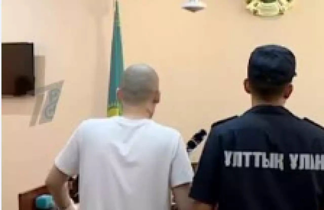 Нұрай Серікбайдың өлімі: сотталушының тергеушілерге берген жауабы сотта айтқандарымен сәйкес келмеді