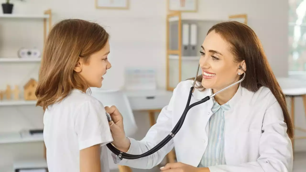 Мектеп оқушыларының денсаулығы енді цифрлық жүйе арқылы бақыланатын болады