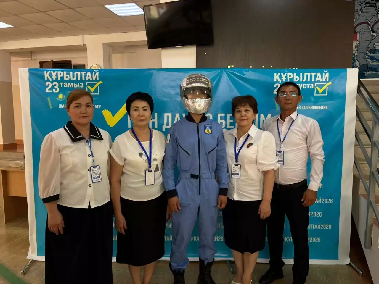 Қызылорда: ғарышкер кейпіндегі ерекше сайлаушы