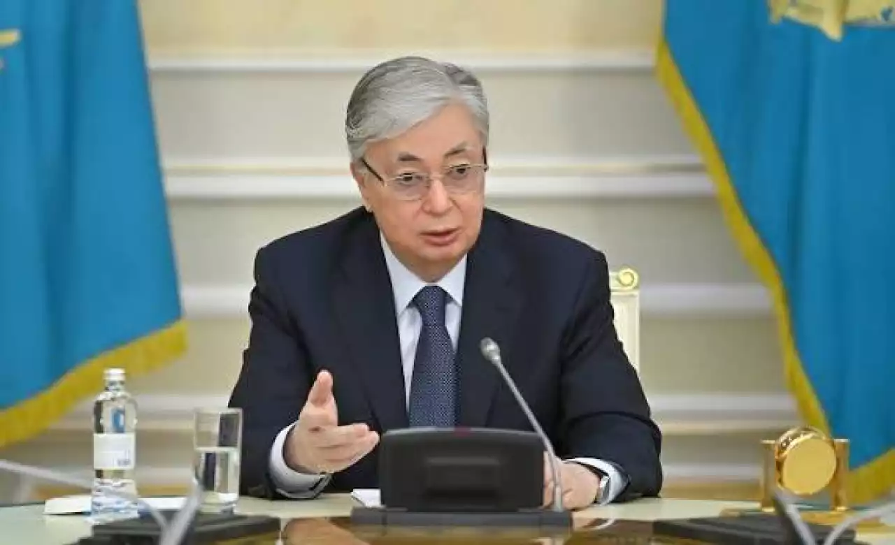 Тоқаев мұғалімдер тапшылығы мәселесін шешуді тапсырды