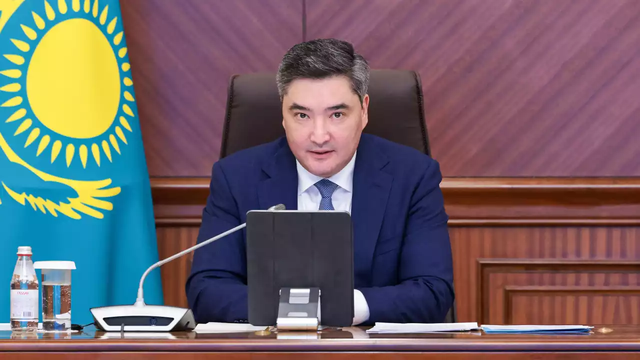 Қазақстанның премьер-министрі болып Олжас Бектенов қалды