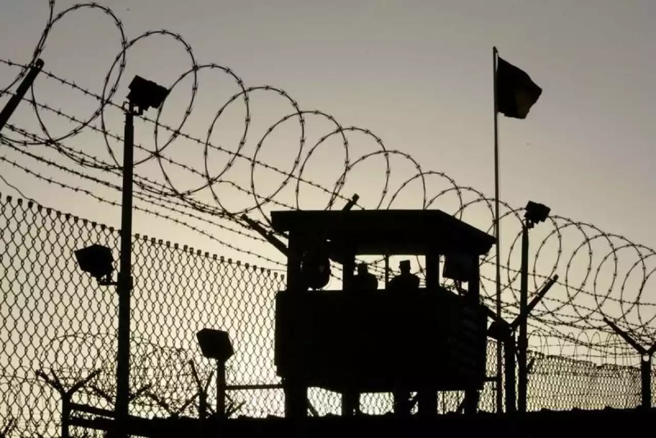 Петропавлда сотталған адам түрмеде отырып бопсалаумен айналысқан