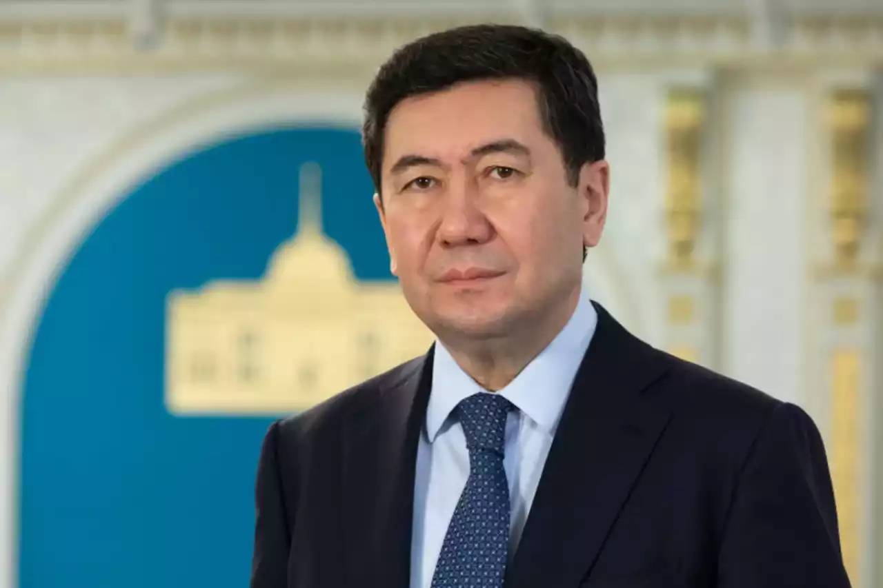 Тоқаев Ерлан Қошановты Қазақстан Халық кеңесі төрағасы лауазымына ұсынды