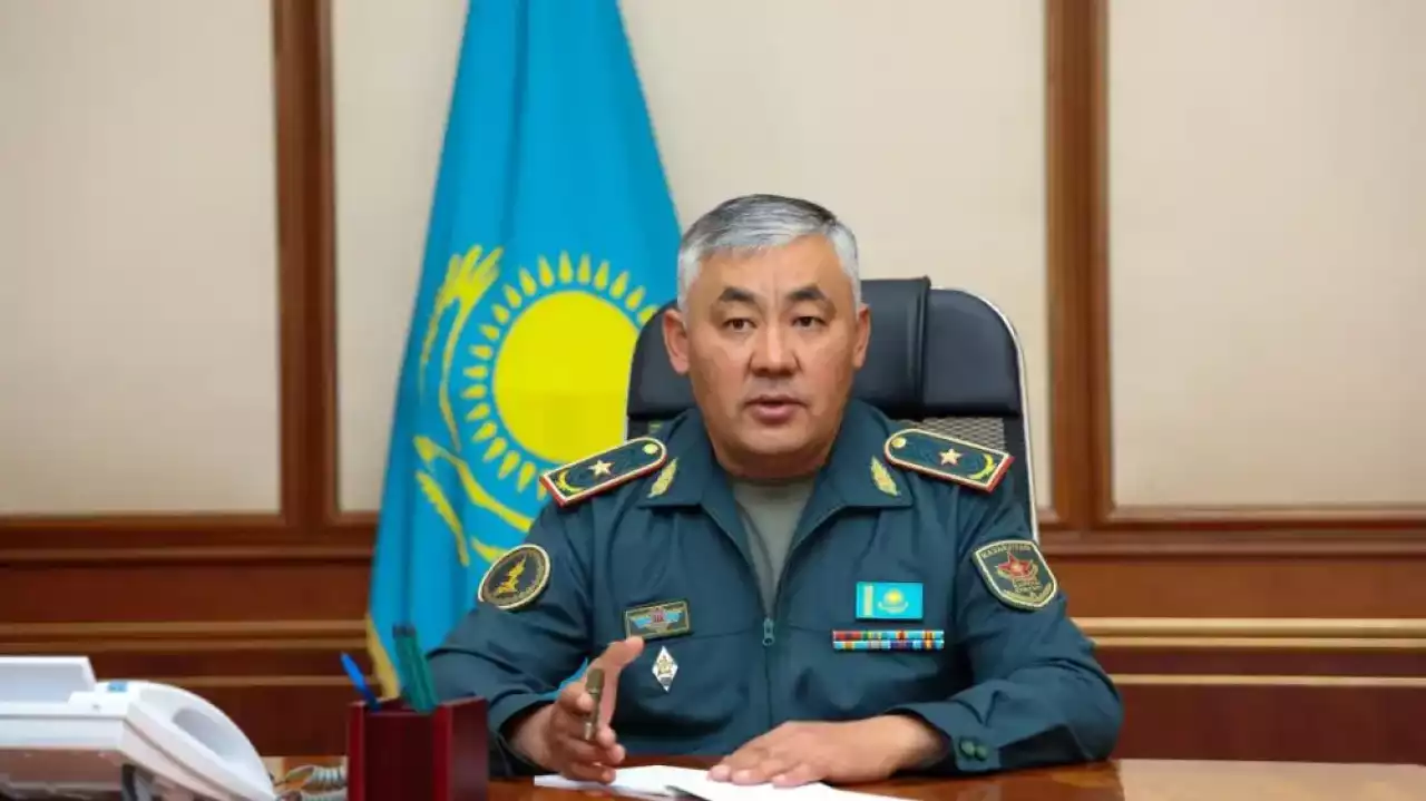 Жаңа қорғаныс министрі әскери қызметшілерді даярлау тәсілдерін қайта қараудың қажеттігін атап өтті